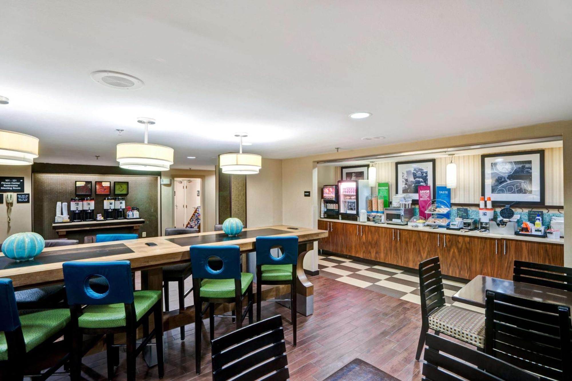 Hampton Inn By Hilton Milford Eksteriør bilde