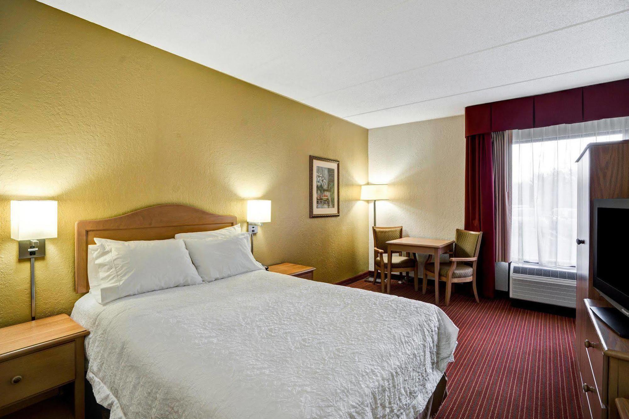 Hampton Inn By Hilton Milford Eksteriør bilde